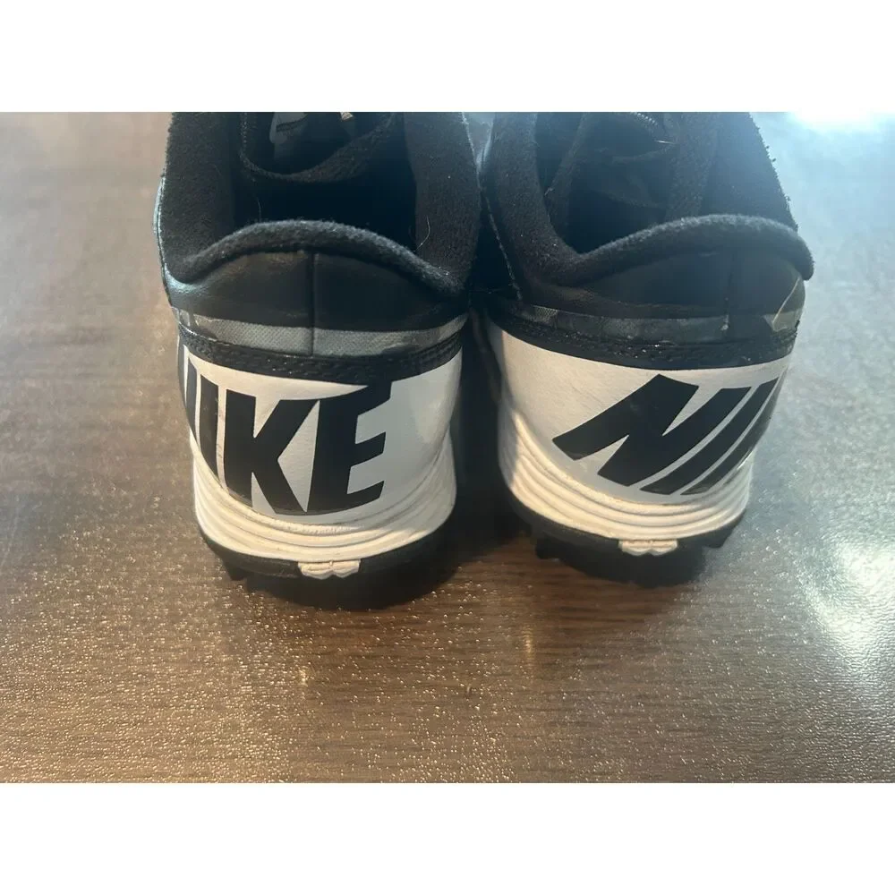 Nike Landshark Mercurial Vapor Youth Cleats Size 5 Black White